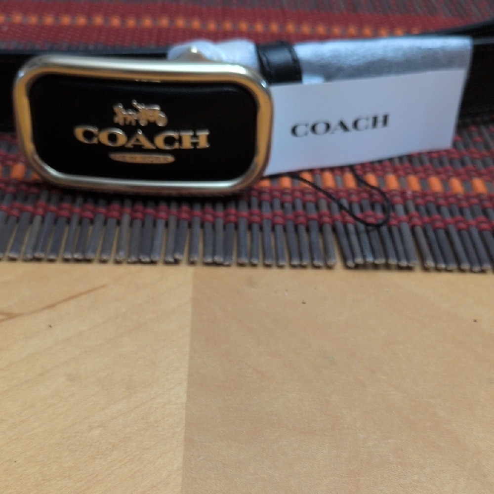 Coach Morgan Rectangle Leather Brown Belt with Black Cs & Black and Gold Buckle - Picture 2 of 8